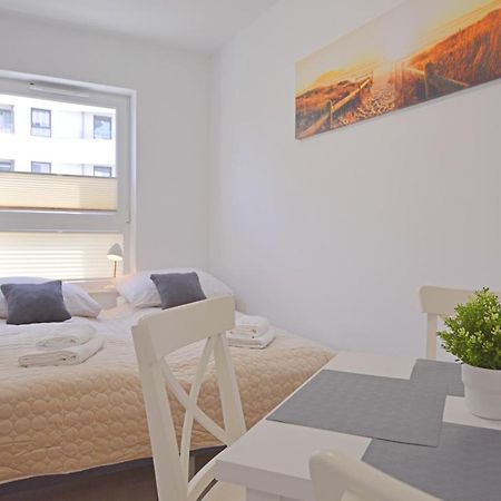 Apartamenty Bryza - Apartament Sun Towers 27 Свиноуйсьце Экстерьер фото