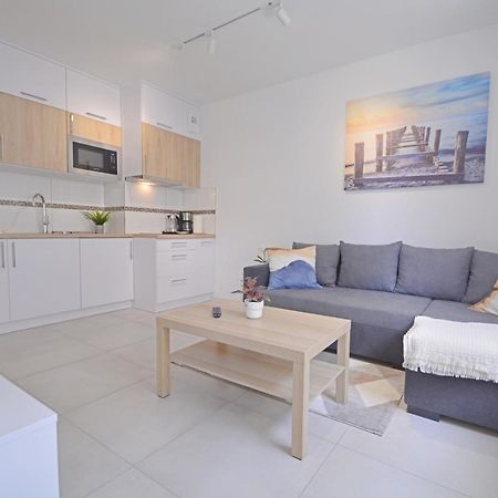Apartamenty Bryza - Apartament Sun Towers 27 Свиноуйсьце Экстерьер фото