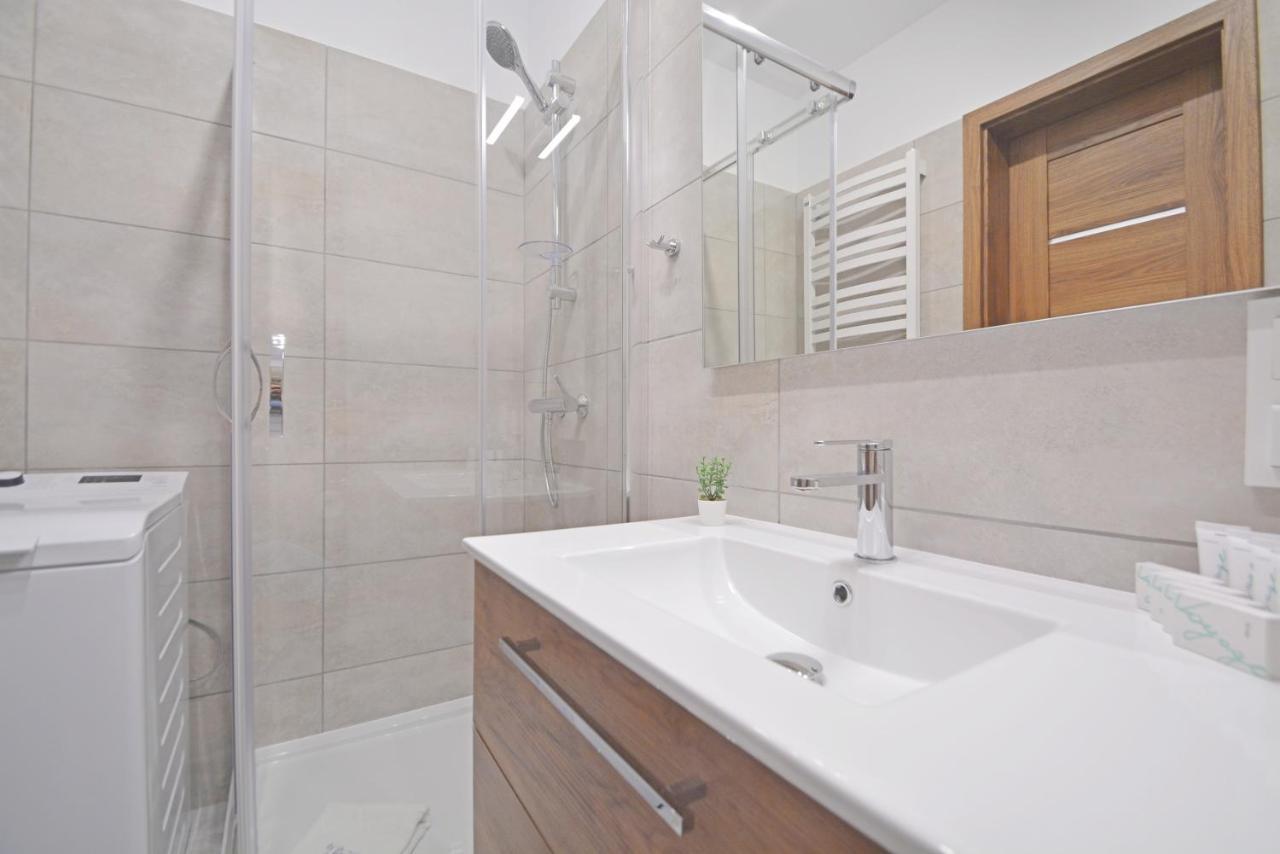 Apartamenty Bryza - Apartament Sun Towers 27 Свиноуйсьце Экстерьер фото